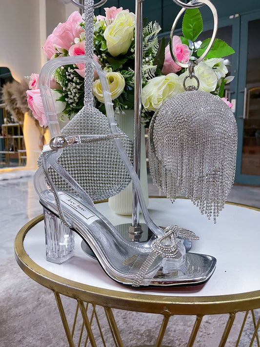 BE THE MOMENT BLOCK HEEL